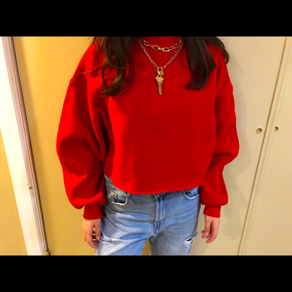 RED HIGH NECK SWEATER ❤️🍒🍒